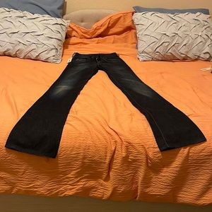 Diesel women’s jean size 25x34 new with tags